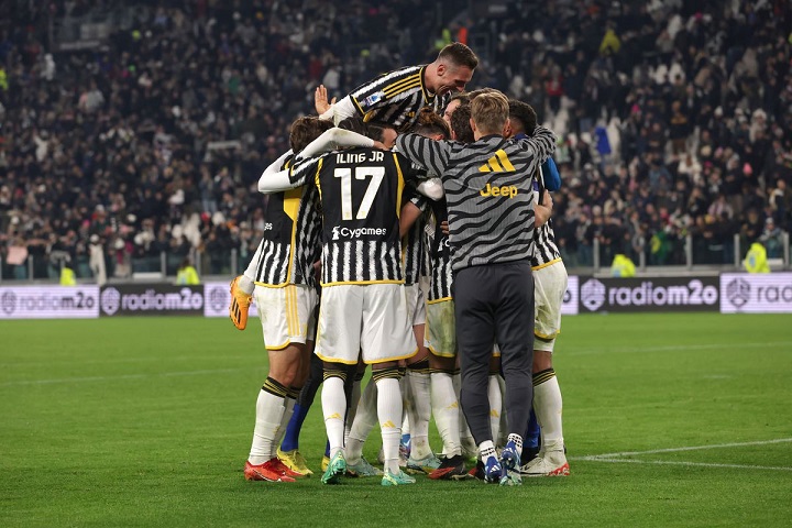 Juventus steigt in der Serie A auf den zweiten Platz auf